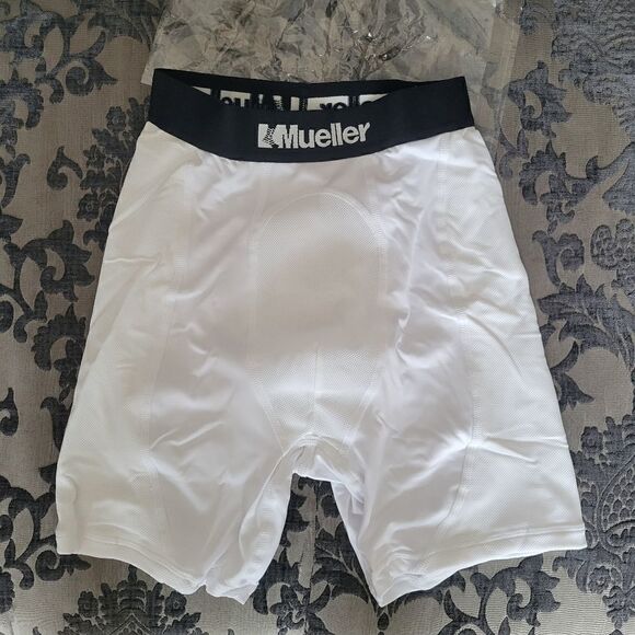 Mueller Slide Sport Short with Cup Pocket S - Picture 1 of 4